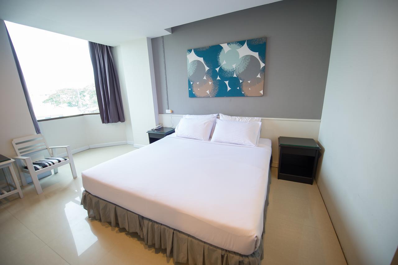 Kessiri Hotel Sisaket ภายนอก รูปภาพ